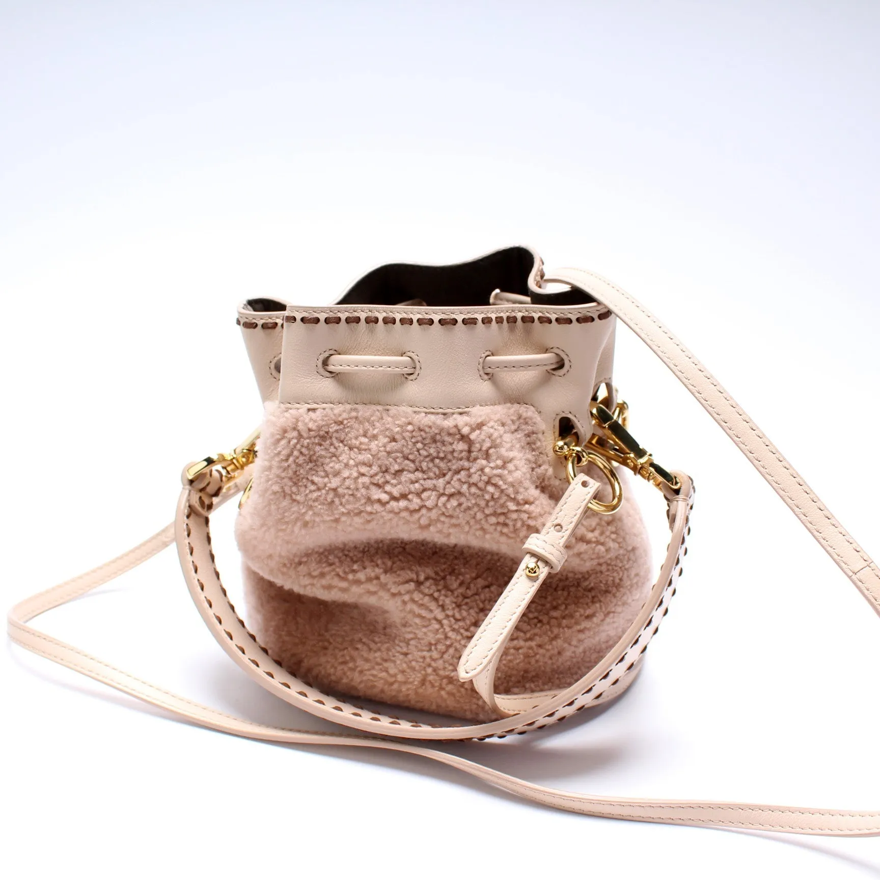 8BS010 Mini Mon Tresor Bucket FF Shearling