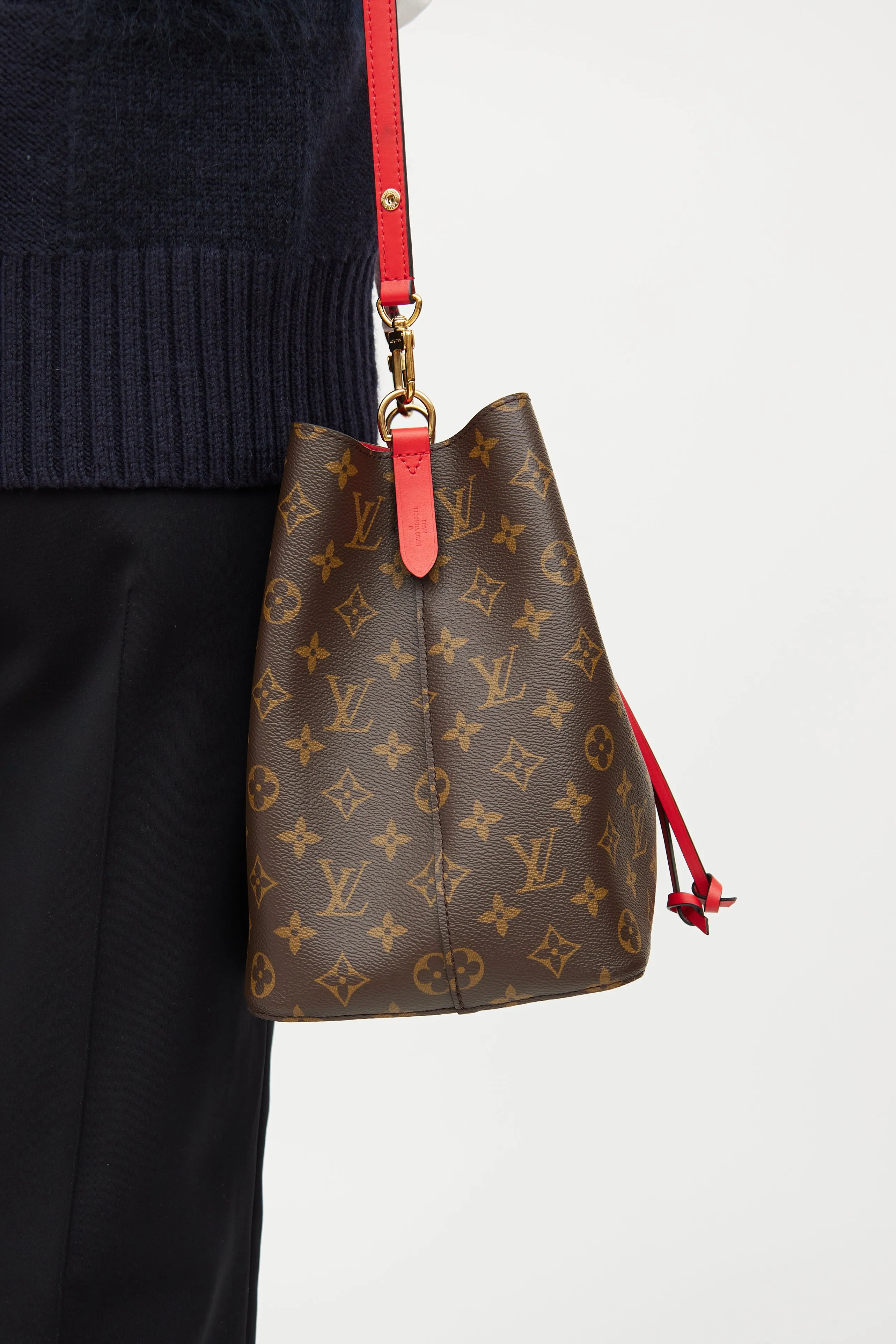 Brown & Red Monogram  Néo Noé MM Bag