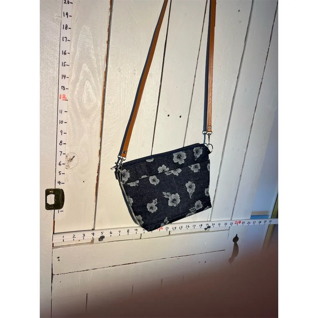 Lidia’s Bags Women's Coastal Boho Crossbody Bag Blue Denim Tapestry